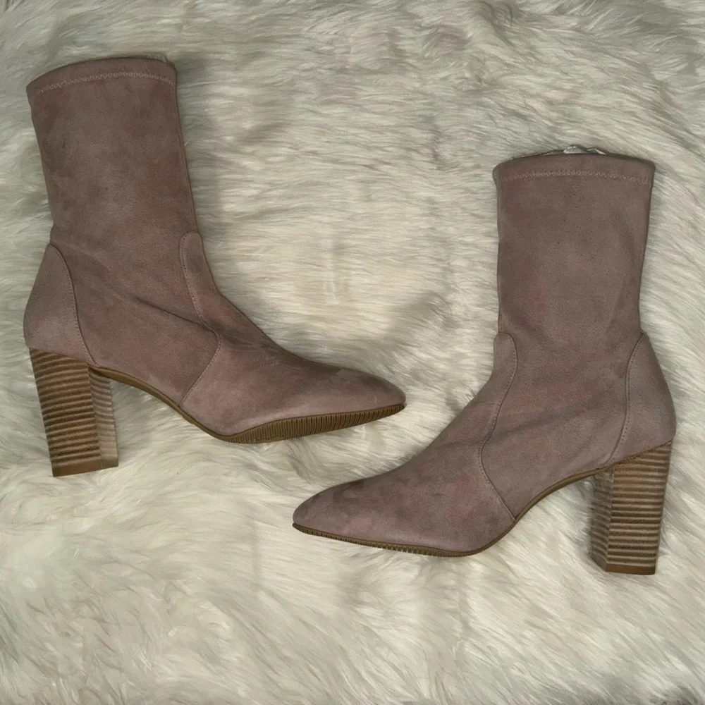 Stuart Weitzman Yuliana 60- size 11- new without box